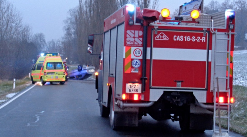 nehoda u kařezu 19.11., zdroj - jsdh zbiroh